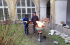 Obrázek k článku Vyrábění svíček pro Ukrajinu